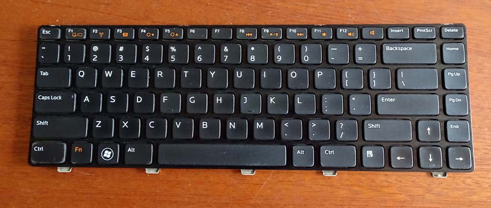 Bàn phím Keyboard laptop Kon Tum