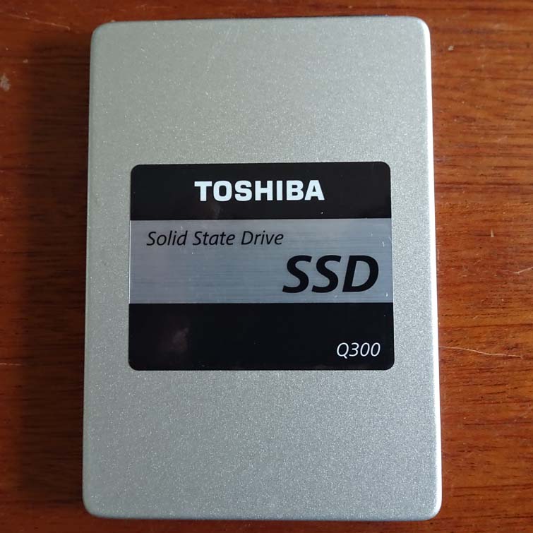 Ô đĩa cứng hdd laptop ssd-toshiba-240gb