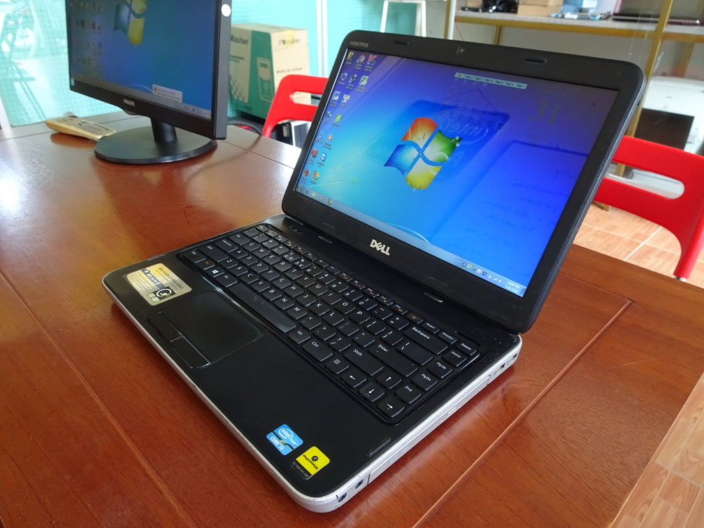 Mẫu Laptop công ty Dell Kon Tum