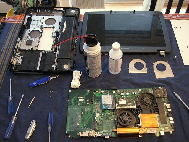 Bộ dụng cụ đồ nghề bảo dưỡng máy tính laptop nước tẩy rửa hóa chất đa năng theo định kỳ rất tốt cho thiết bị linh kiện điện tử HTL Kon Tum