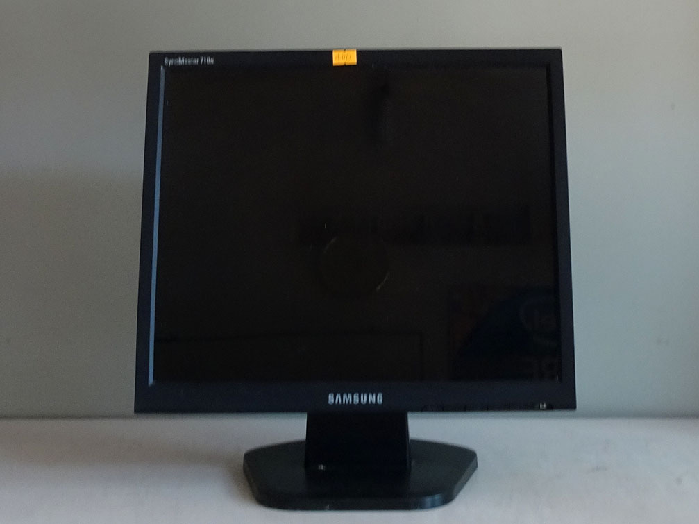 Màn hình máy tính để bàn Samsung 17 inch vuông cũ, giá 400K bảo hành 1 tháng